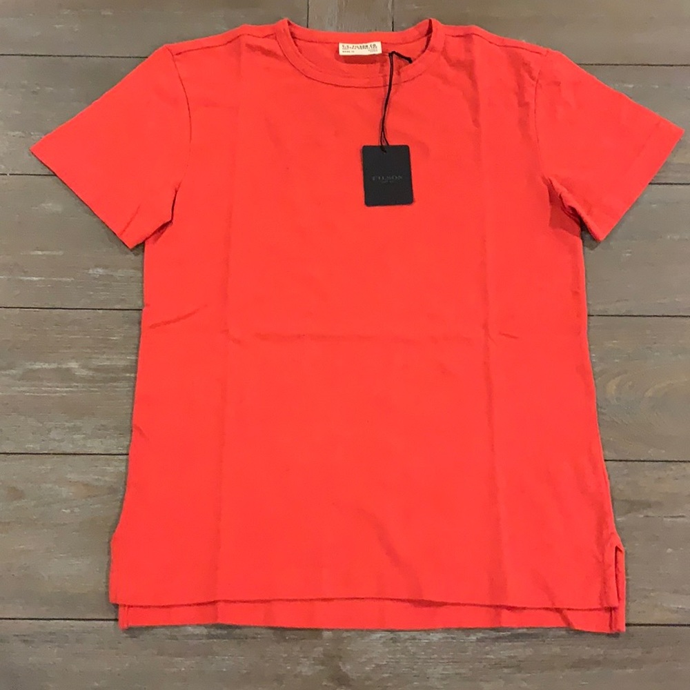 C.C. Filson Short Sleeve Jersey T-Shirt, Women’s Filson shirt, red NEW